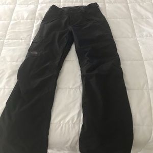 Women’s North Face Medium Tall Snowpants- EUC